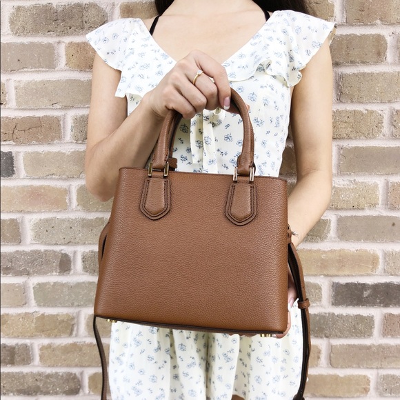 Gaby’sBags👜💕- NWT Michael Kors Medium Satchel - Picture 3 of 8